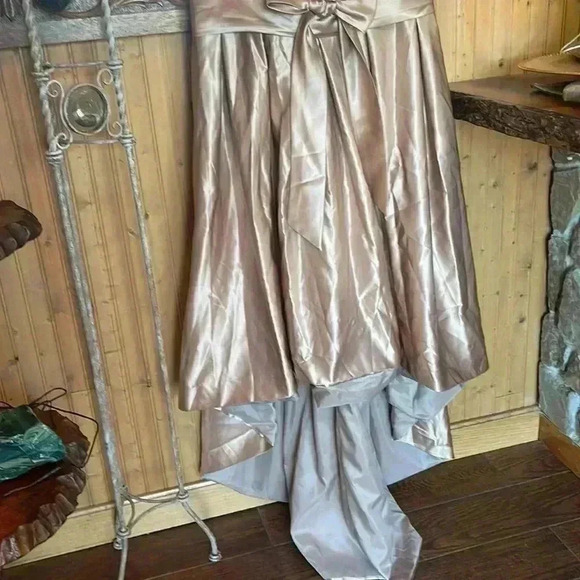 Lanting Brides dress. XL New with tags. - Picture 5 of 13